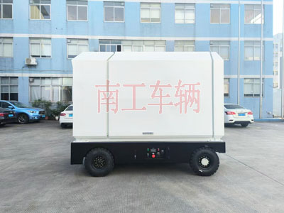 2吨电动安博·体育（中国） 飞翼式工具拖车3I.jpg